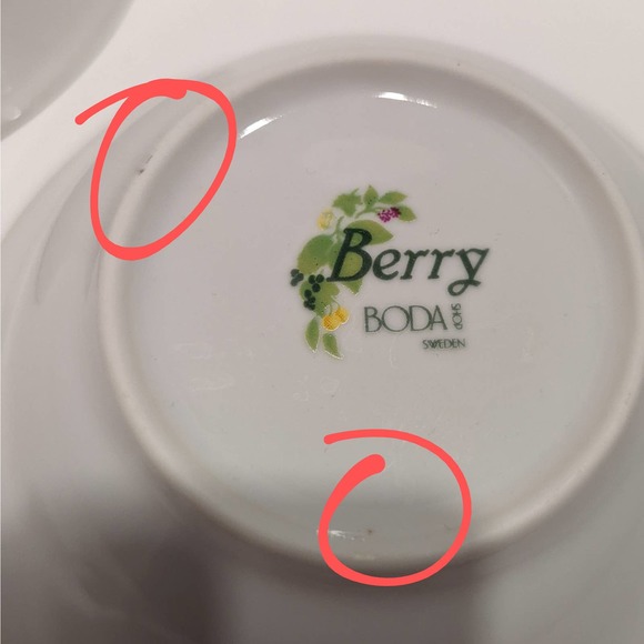 Boda Shop Sweden Berry Fruit Bowls Set of 2, Harvest Autumn Fall Country Cottage - Picture 12 of 12